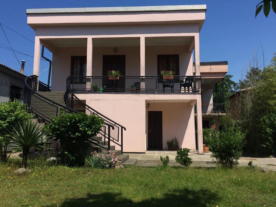 קובולטי Marinas Guesthouse מראה חיצוני תמונה