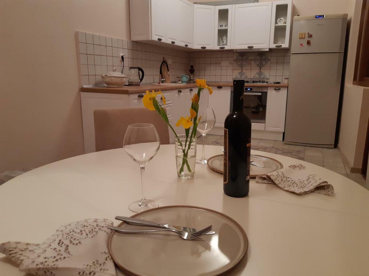 קובולטי Marinas Guesthouse מראה חיצוני תמונה
